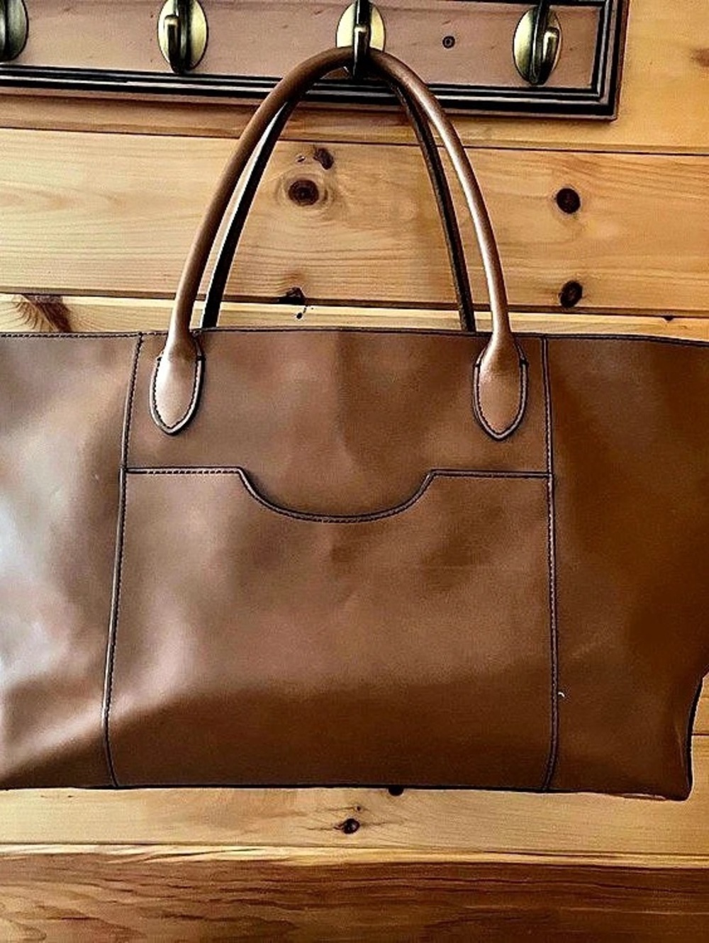 G.I.L.I leather Tote Bag in Brown Like New